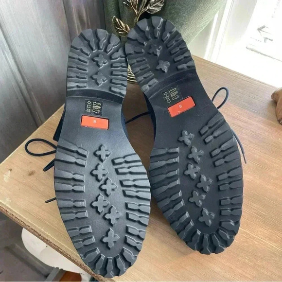 Women’s Leather Navy Bootie‎ - Picture 4 of 7